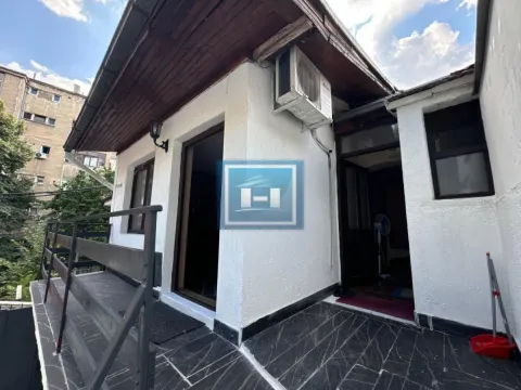 Sale, house, 90m², Savski Venac, Beograd - image 17