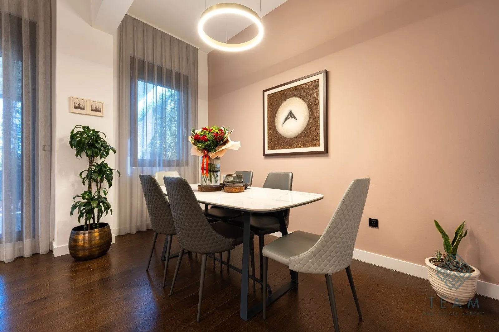 Prodaja, dvosoban stan, 80m², Gornja Gorica, Podgorica