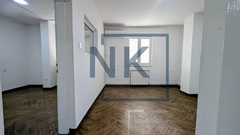 Rent, office space, 50m², Centar, Podgorica