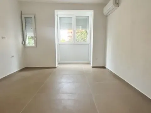 Prodaja, dvosoban stan, 66m², Preko Morače, Podgorica