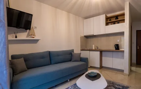 Rent, studio apartment, 21m², Budva, Crna Gora - image 12