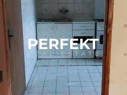 Sale, house, 35m², Pančevo, Srbija - image 8