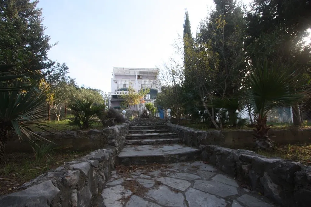 Sale, house, 135m², Utjeha, Bar