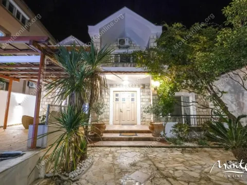 Prodaja, kuća, 198m², Tivat, Crna Gora - image 30