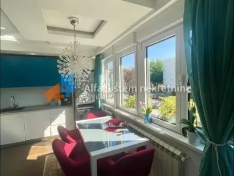 Izdavanje, trosoban stan, 82m², Novi Beograd Sve Podlokacije, Beograd - image 7