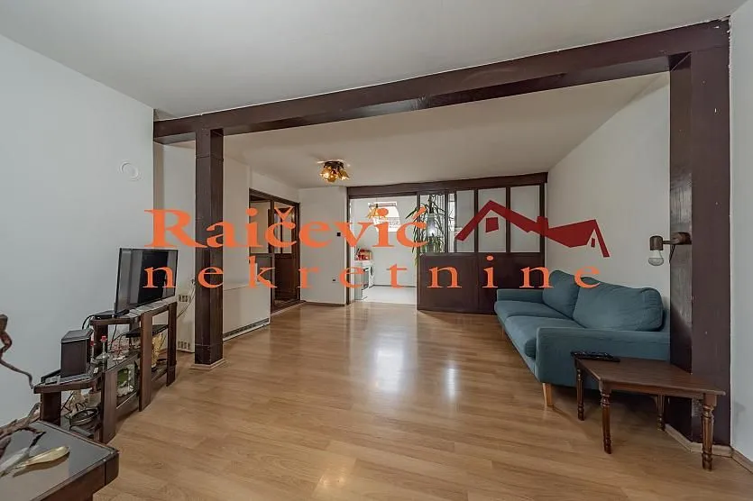 Prodaja, trosoban stan, 96m², Savski Venac, Beograd