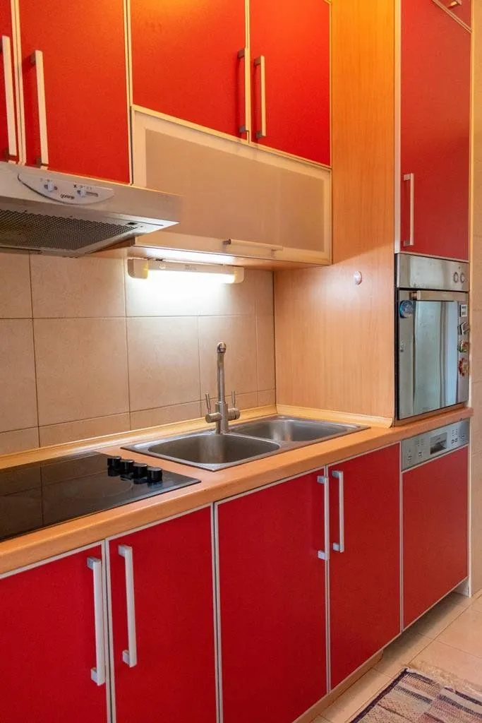 Izdavanje, trosoban stan, 89m², Preko Morače, Podgorica