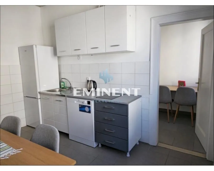 Rent, apartment, 135m², Stari Grad, Beograd