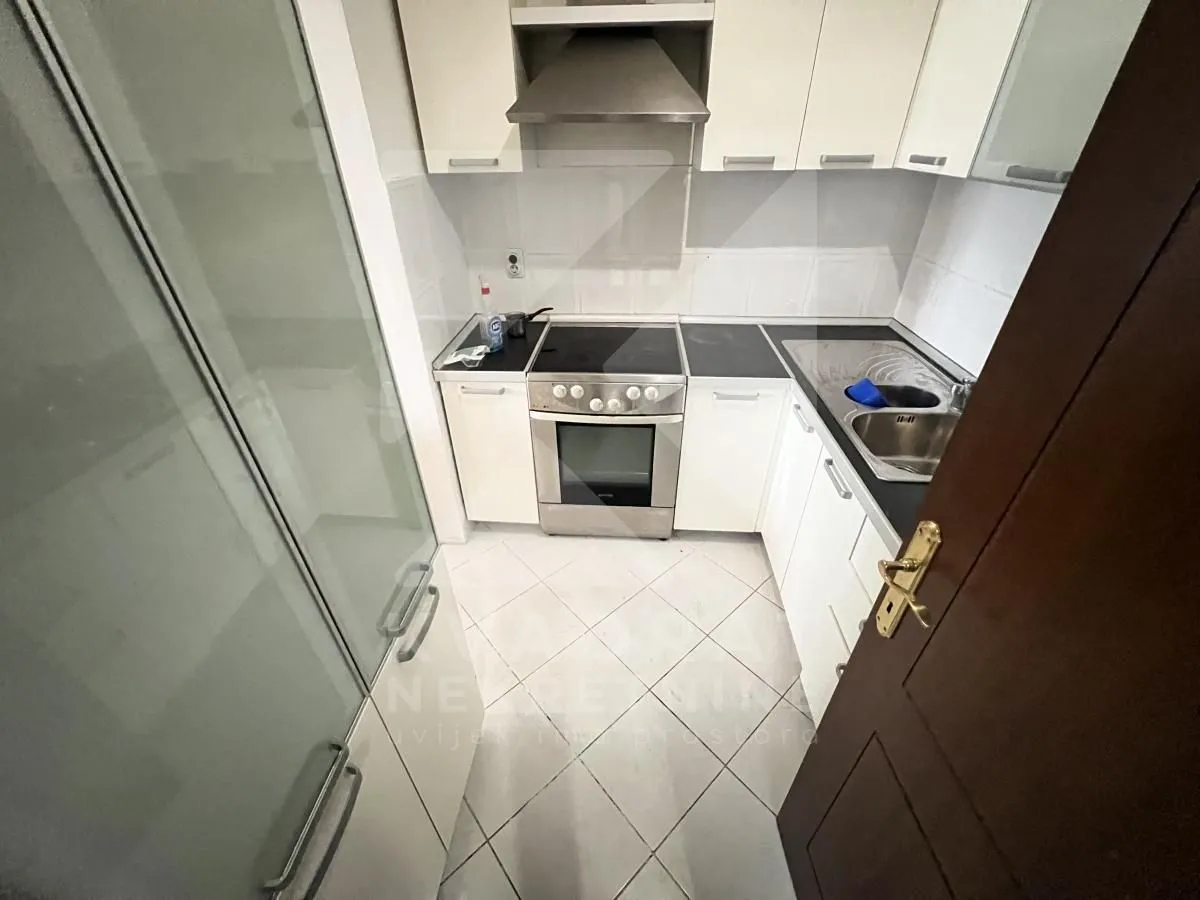 Izdavanje, jednosoban stan, 50m², Ljubović, Podgorica