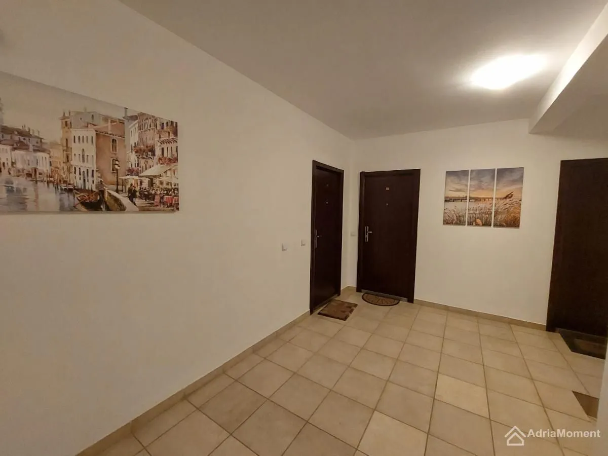 Sale, one bedroom apartment, 57m², Bečići, Budva