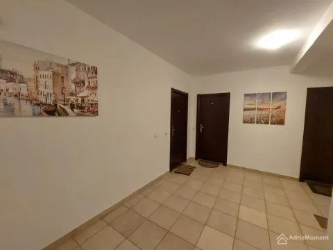 Prodaja, jednosoban stan, 57m², Bečići, Budva - image 11