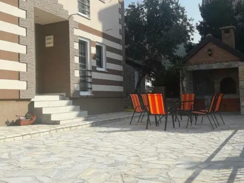 Rent, two bedroom apartment, 65m², Bijela, Herceg Novi - image 6