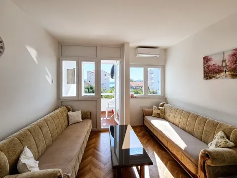 Stan in Bečići