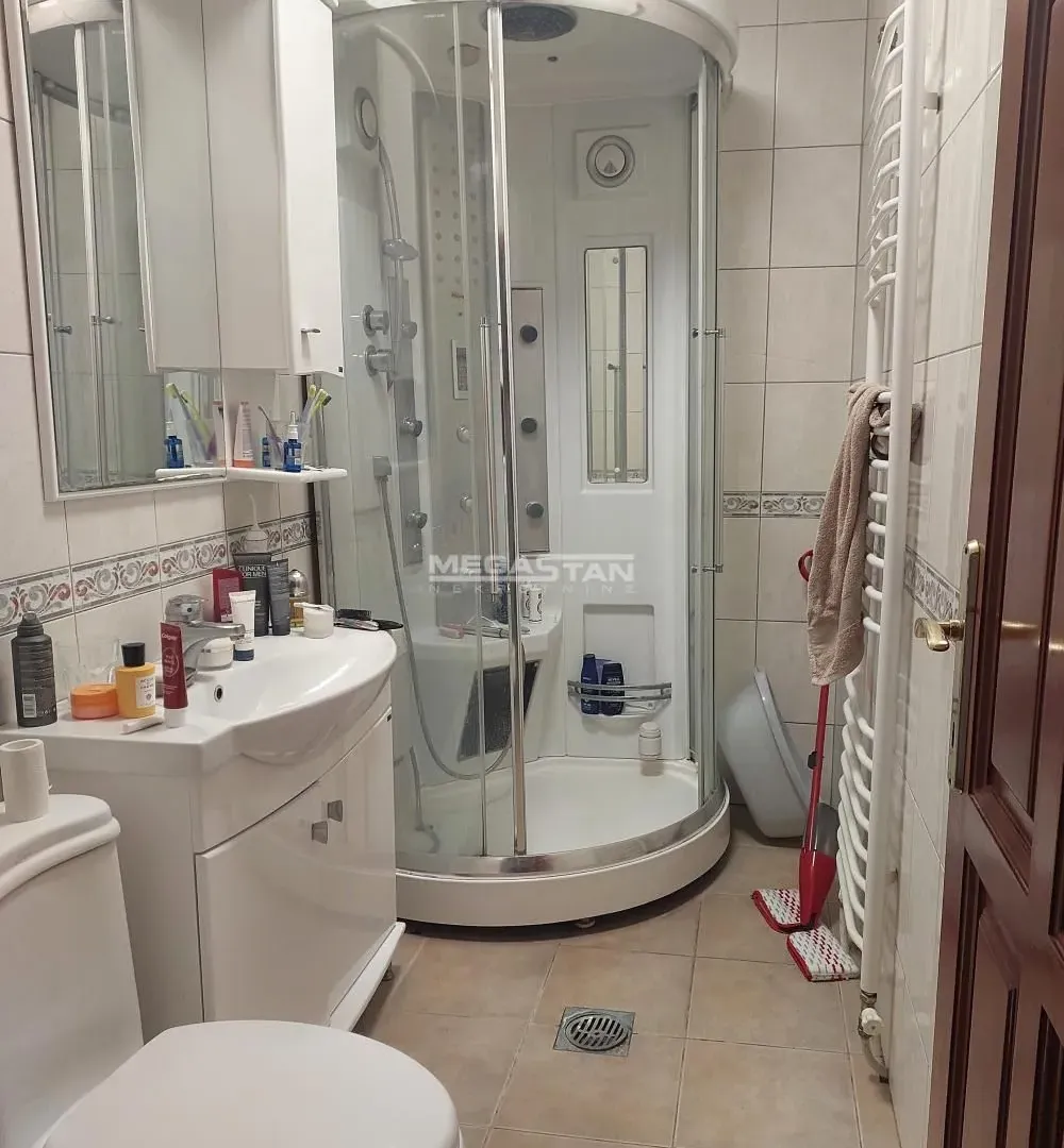 Izdavanje, kuća, 123m², Ledine, Beograd