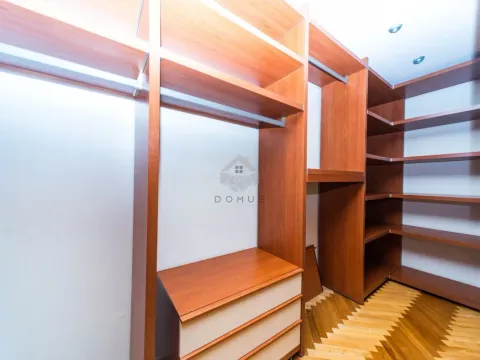 Prodaja, četvorosoban stan, 355m², Preko Morače, Podgorica - image 34