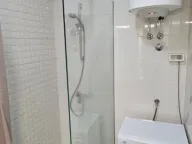 Izdavanje, jednosoban stan, 47m², City Kvart, Podgorica - image 9