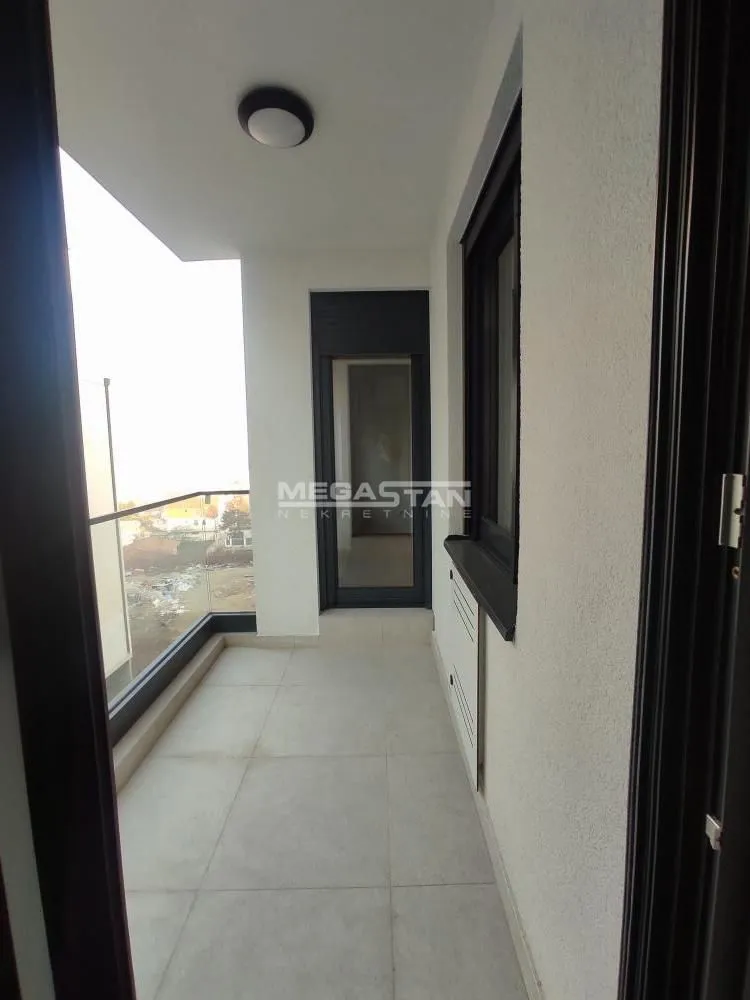 Sale, two bedroom apartment, 70m², Voždovac Sve Podlokacije, Beograd