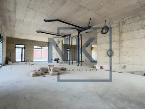 Rent, office space, 705m², City Kvart, Podgorica - image 10