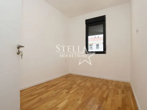 Rent, two bedroom apartment, 64m², Tološi, Podgorica - image 5