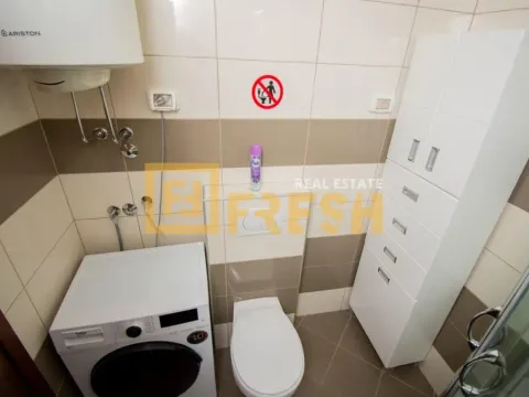 Izdavanje, jednosoban stan, 52m², City Kvart, Podgorica - image 12