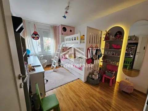 Izdavanje, trosoban stan, 76m², Cvetkova Pijaca, Zvezdara Sve Podlokacije - image 11