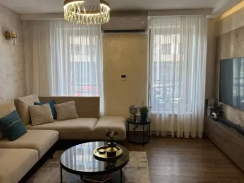 Prodaja, četvorosoban stan, 110m², Južni Bulevar, Vračar Sve Podlokacije - image 2