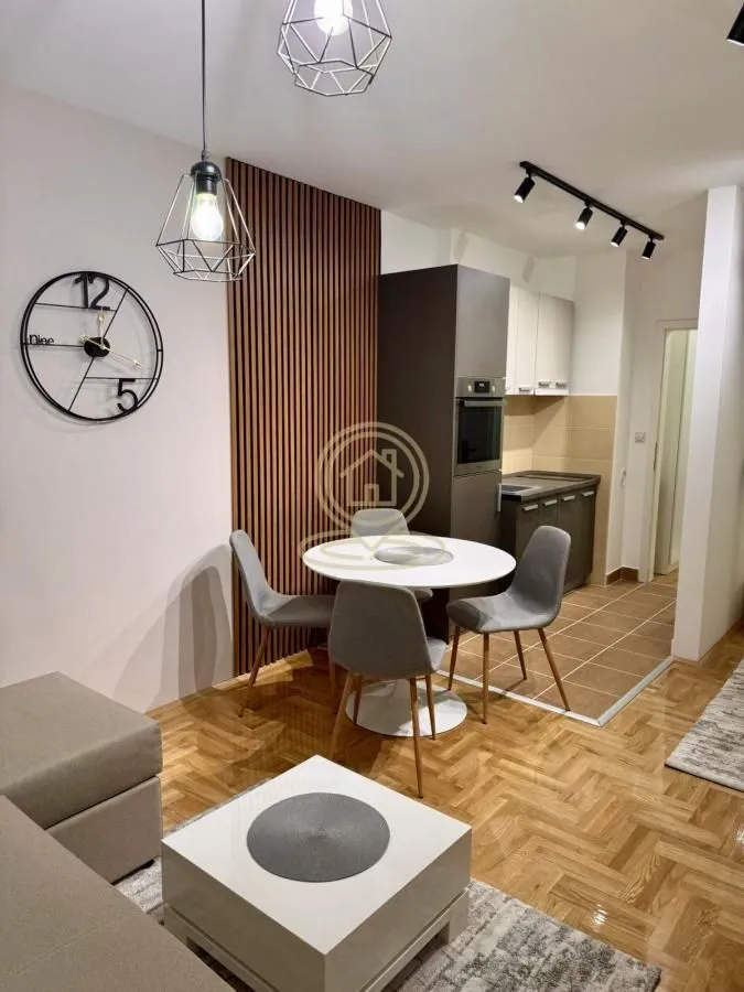 Prodaja, jednosoban stan, 37m², Medijana, Niš