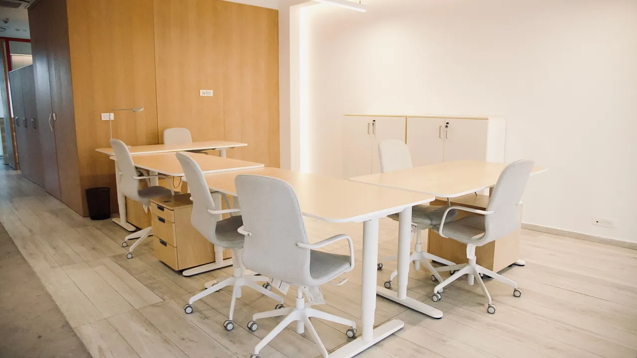 Izdavanje, poslovni prostor, 93m², City Kvart, Podgorica