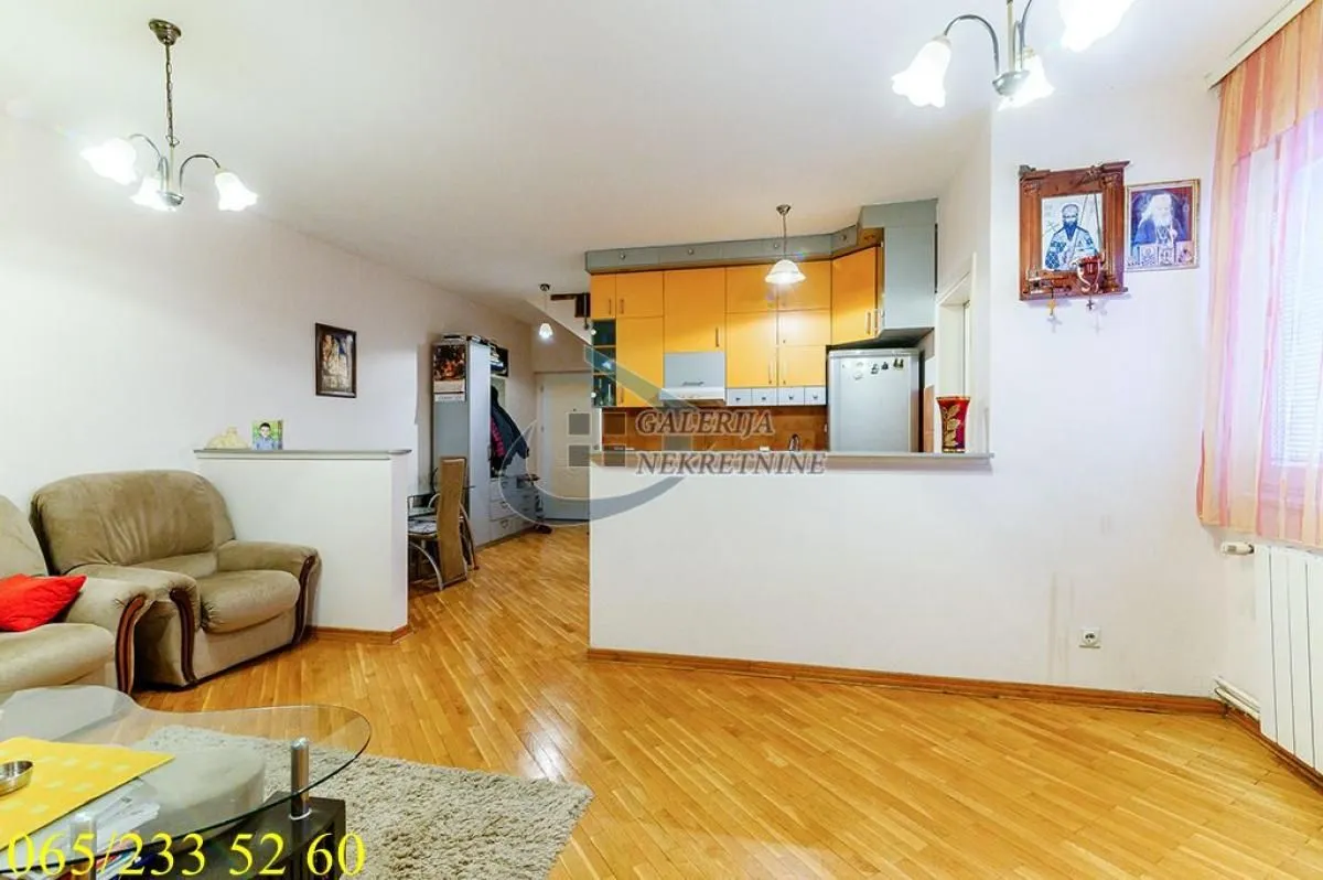 Prodaja, četvorosoban stan, 95m², Brace Jerković, Voždovac Sve Podlokacije