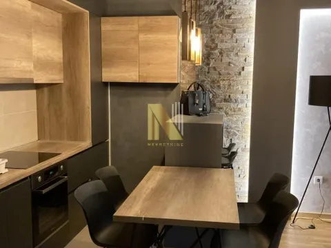 Izdavanje, trosoban stan, 57m², Kej, Novi Sad Sve Podlokacije - image 11