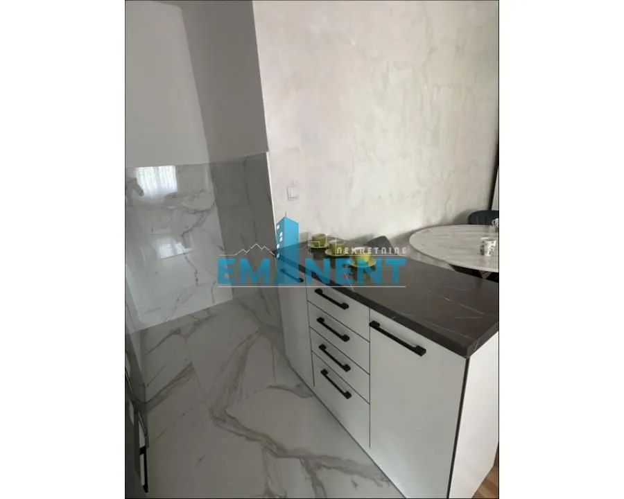 Rent, two bedroom apartment, 55m², Zemun Gornji Grad, Zemun Sve Podlokacije
