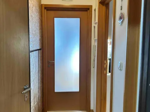 Prodaja, trosoban stan, 81m², Podgorica, Crna Gora - image 3