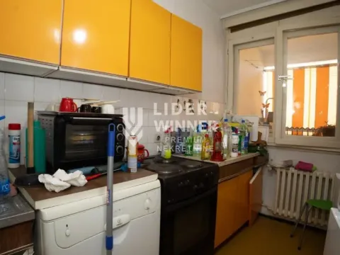 Prodaja, trosoban stan, 76m², Brace Jerković, Voždovac Sve Podlokacije - image 3