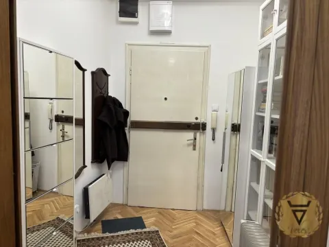 Sale, two bedroom apartment, 63m², Vračar Sve Podlokacije, Beograd - image 24