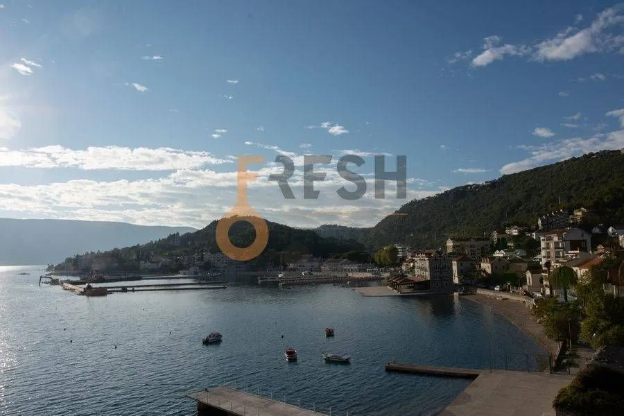 Sale, office space, 800m², Herceg Novi, Crna Gora