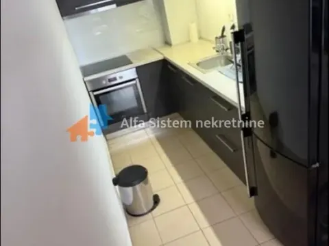 Izdavanje, trosoban stan, 73m², Vračar Sve Podlokacije, Beograd - image 6