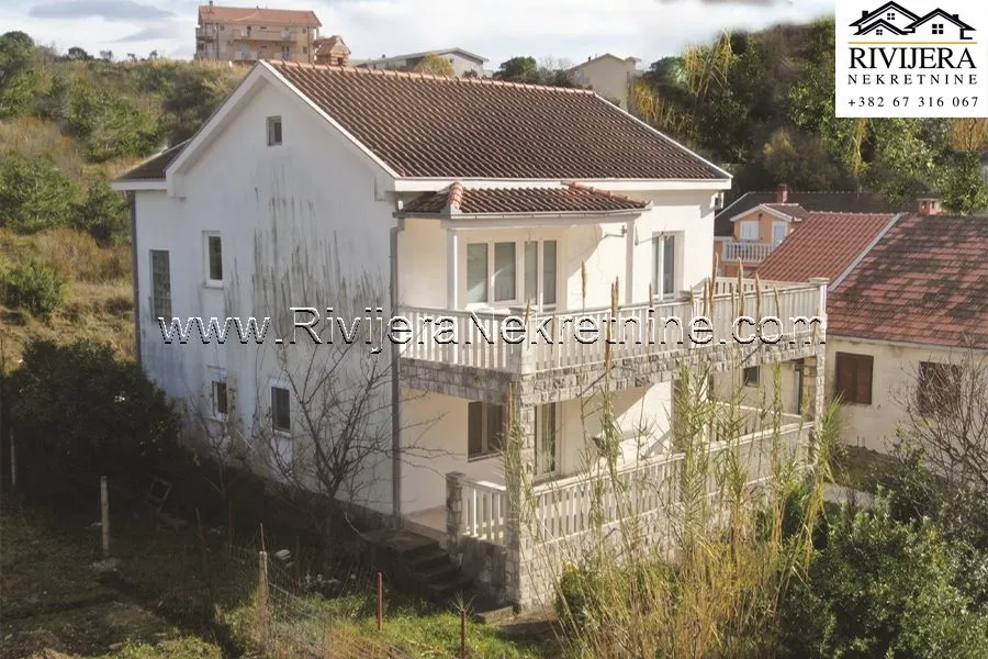 Prodaja, kuća, 176m², Igalo, Herceg Novi