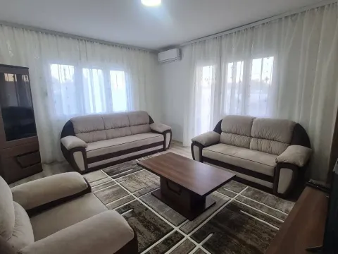 Izdavanje, dvosoban stan, 140m², Podgorica, Crna Gora - image 16