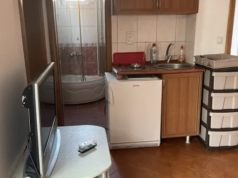 Rent, house, 150m², Dobre Vode, Bar - image 8