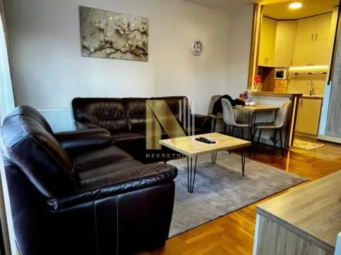 Izdavanje, dvosoban stan, 44m², Sajmište, Novi Sad - image 5