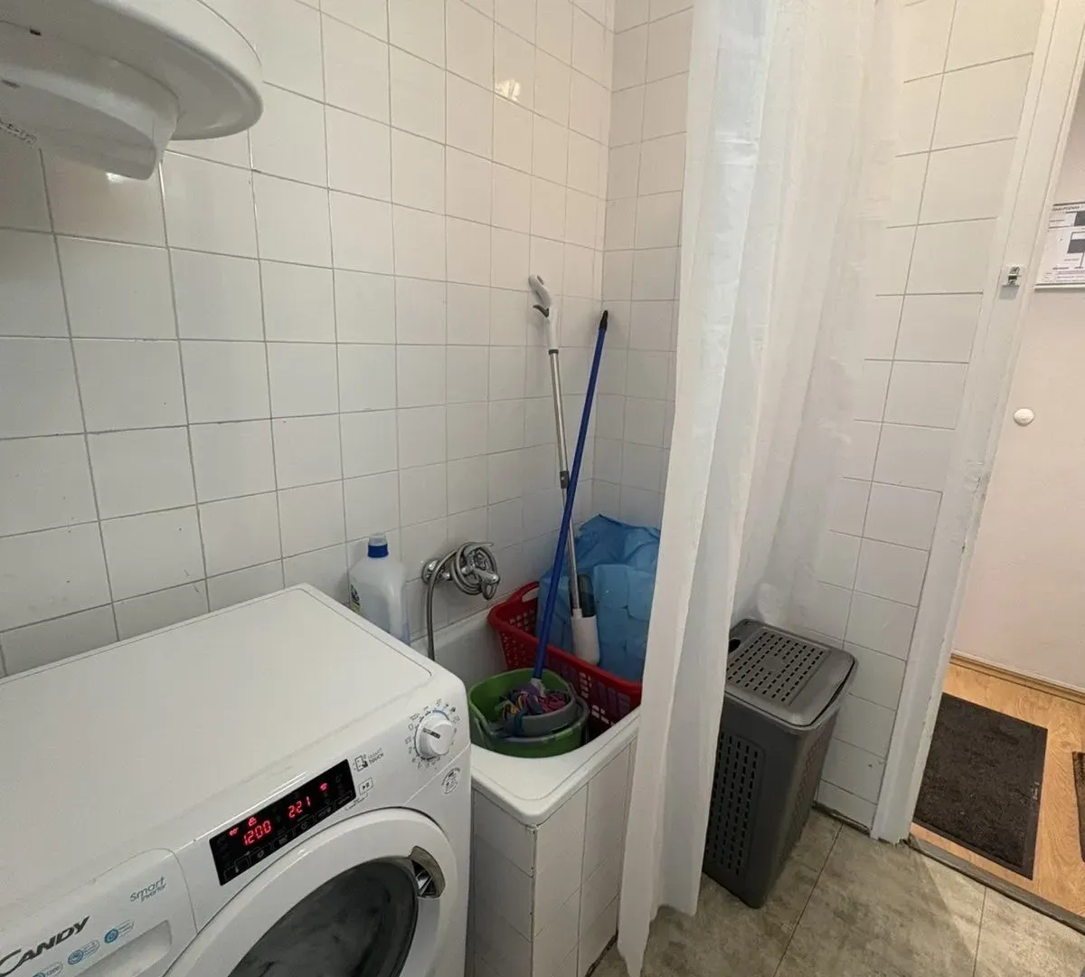 Izdavanje, poslovni prostor, 57m², Tašmajdan, Palilula Sve Podlokacije