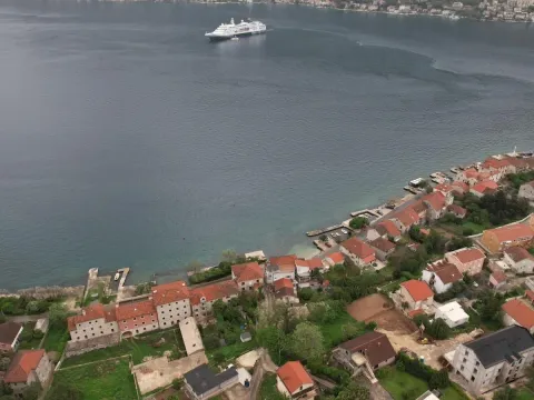 Prodaja, plac, 585m², Prčanj, Kotor - image 2