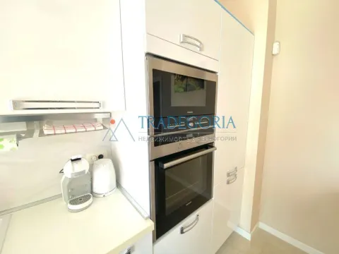 Prodaja, trosoban stan, 200m², Reževići, Budva - image 36