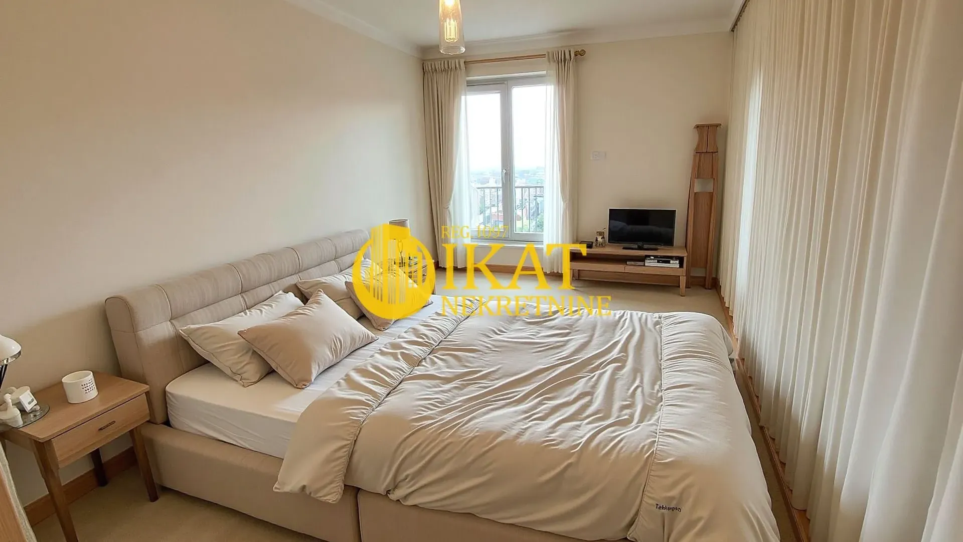 Prodaja, četvorosoban stan, 149m², Vračar Centar, Vračar Sve Podlokacije