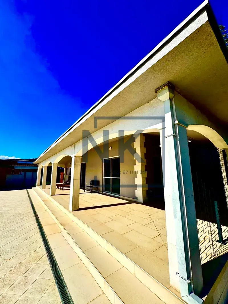 Izdavanje, kuća, 450m², Donja Gorica, Podgorica