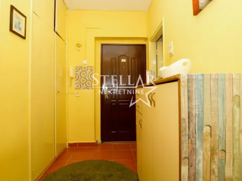 Rent, one bedroom apartment, 43m², Stara Varoš, Podgorica - image 9