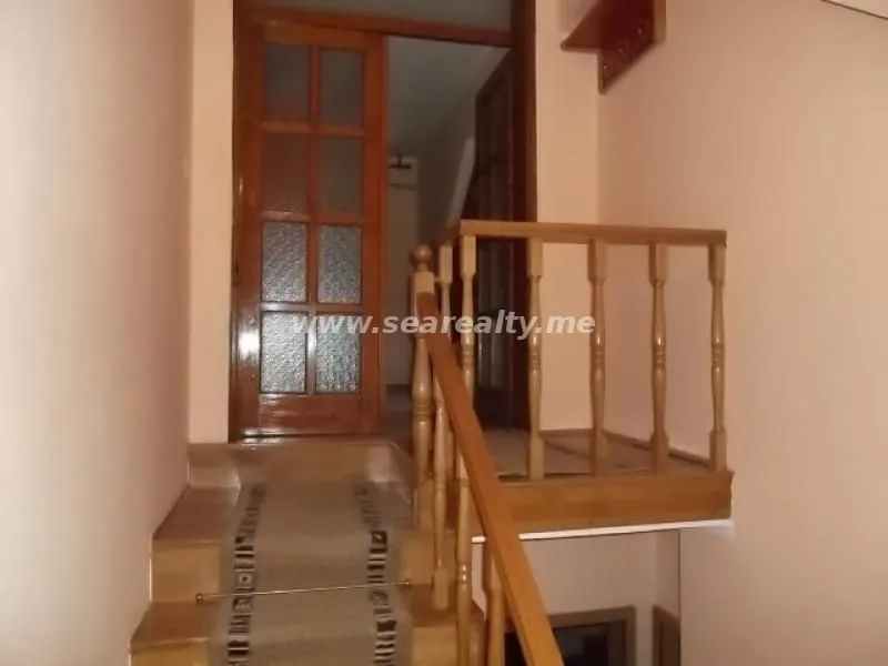 Sale, house, 190m², Dobrota, Kotor