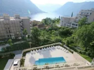 Sale, one bedroom apartment, 57m², Dobrota, Kotor - image 8