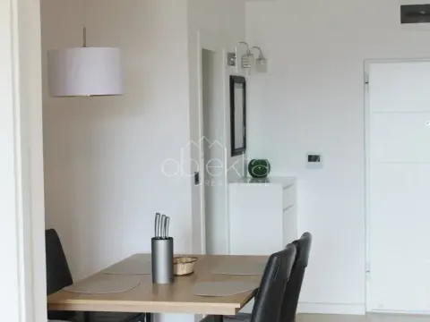 Prodaja, stan, 56m², Tivat, Crna Gora - image 3