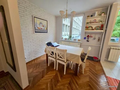 Sale, three bedroom apartment, 81m², Centar, Stara Pazova - image 9